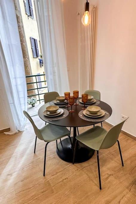Apartment Re Di Ela